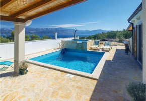 Отель Villa Anabella  Супетар